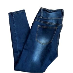 ❤️‍🔥 2/$15 Between us jeans